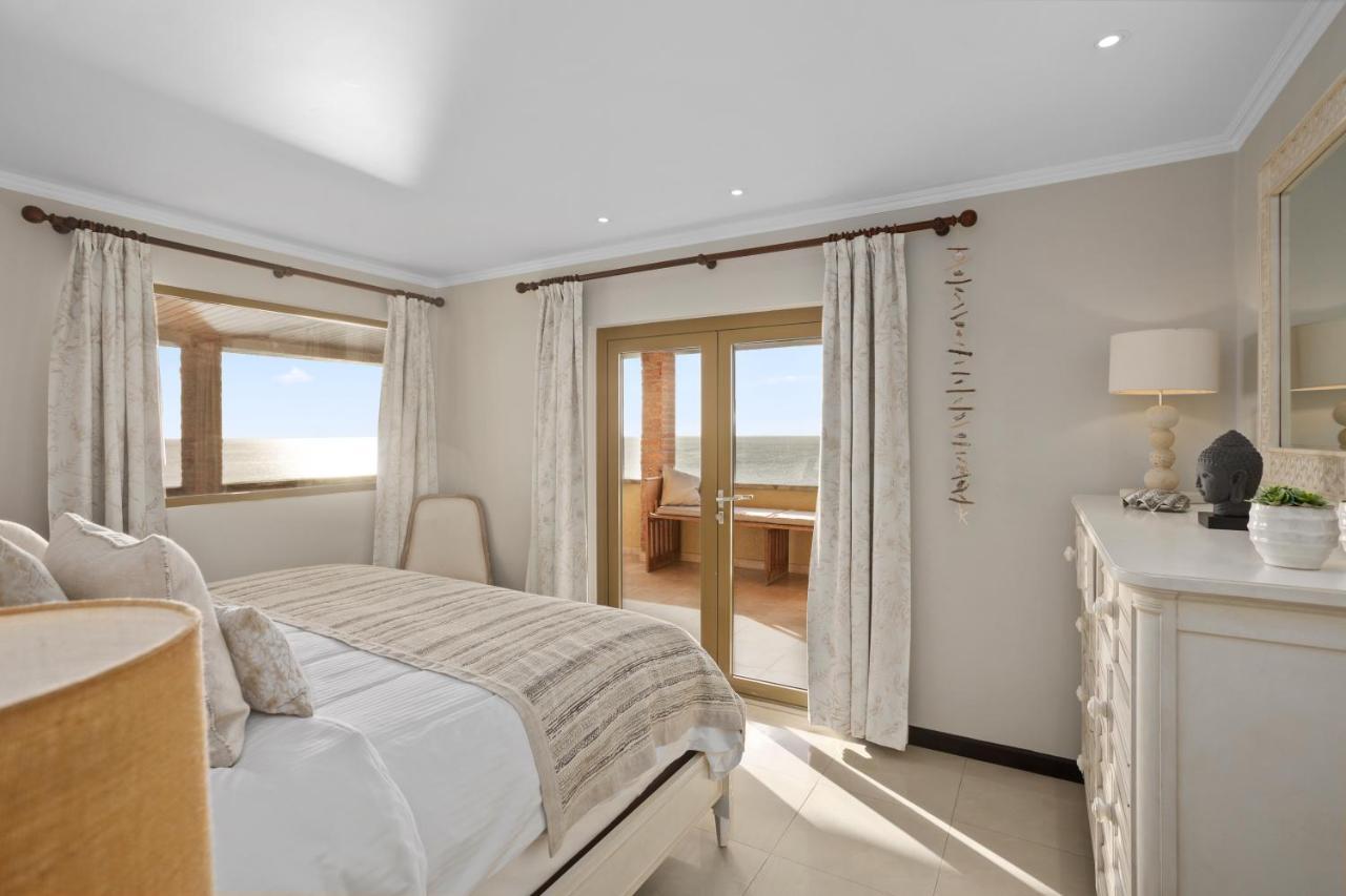 The Bellafonte - Luxury Oceanfront Hotel Кралендижк Екстериор снимка