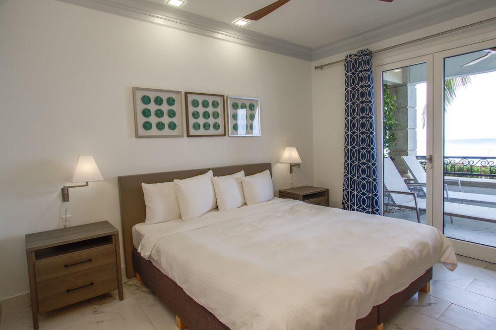 The Bellafonte - Luxury Oceanfront Hotel Кралендижк Екстериор снимка